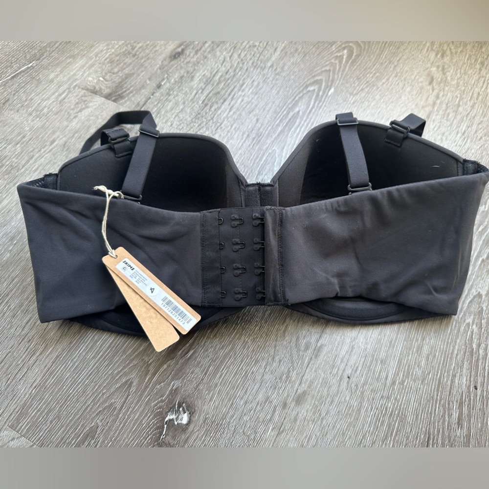 SKIMS Fits Everybody Strapless Bra Black 38DD NWT - Picture 2 of 4